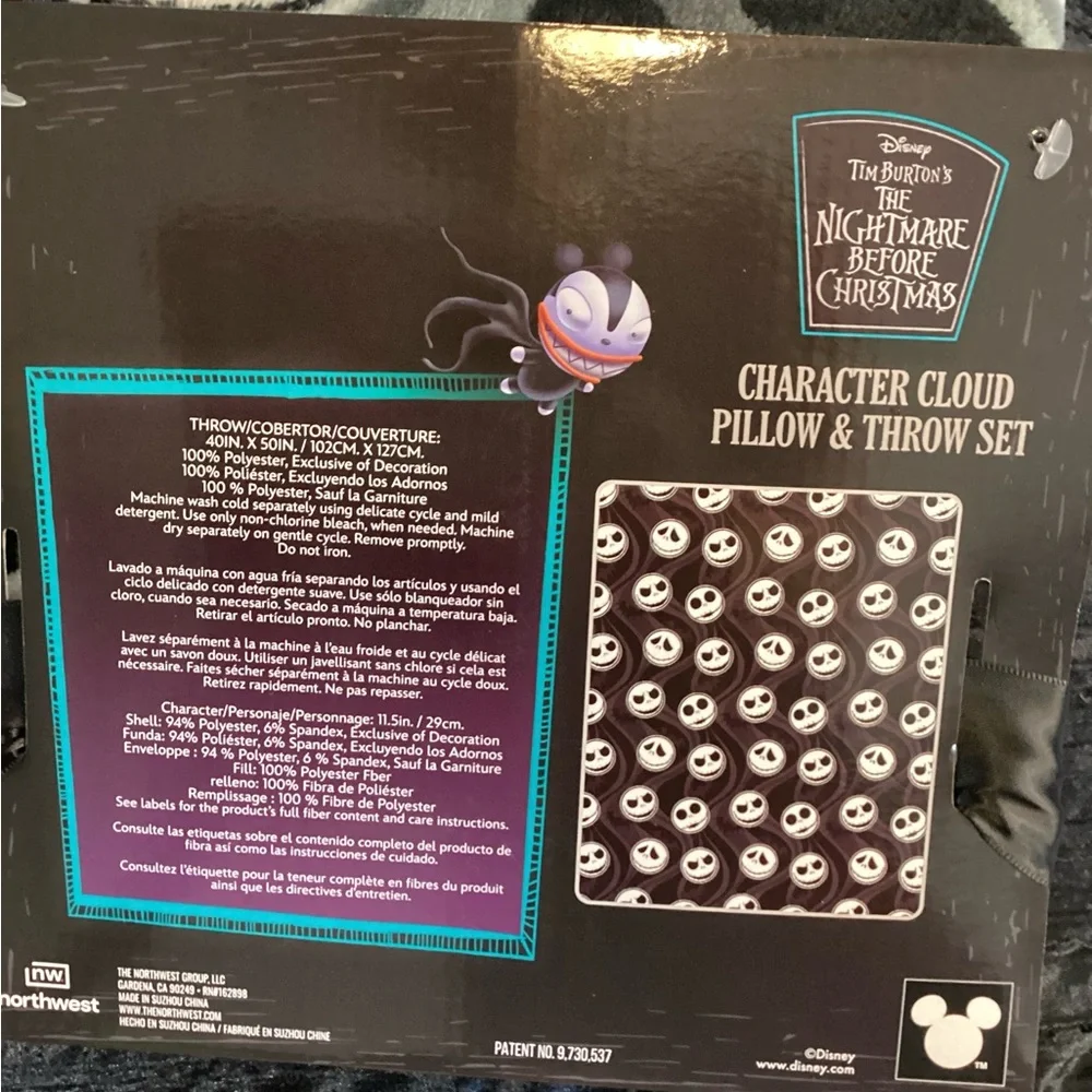 Disney Jack Skellington Plush Pillow & Blanket - Picture 6 of 11